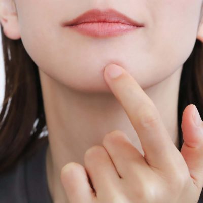 過蓋咬合の人は顎関節症になりやすい？
